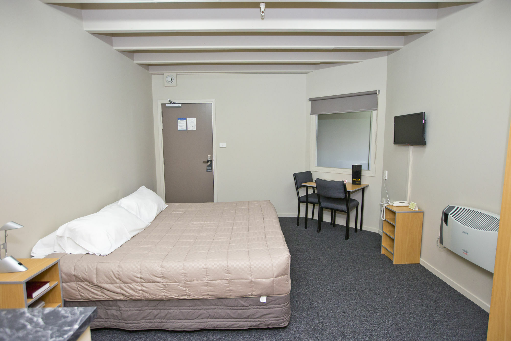 @ The Hub West Aparthotel Palmerston North Bagian luar foto