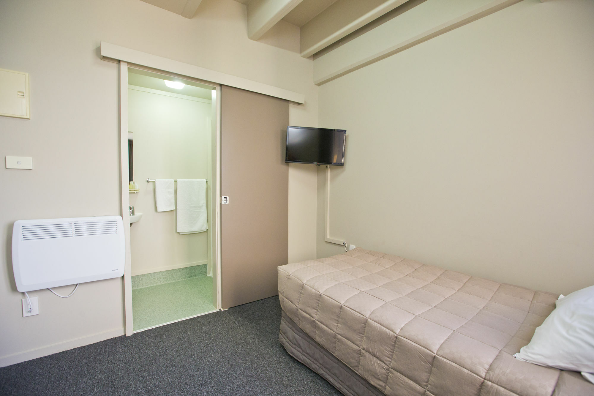 @ The Hub West Aparthotel Palmerston North Bagian luar foto