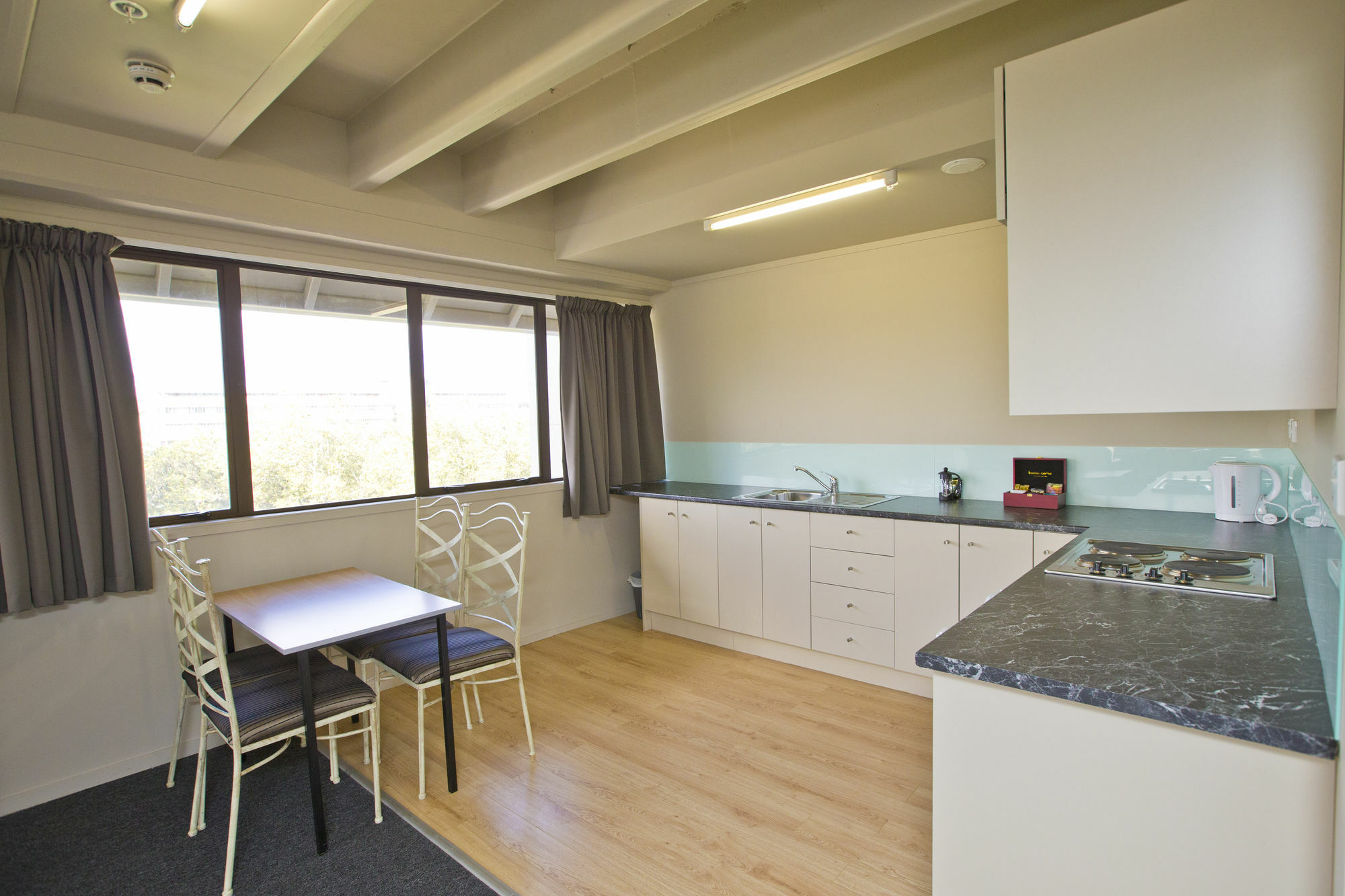 @ The Hub West Aparthotel Palmerston North Bagian luar foto